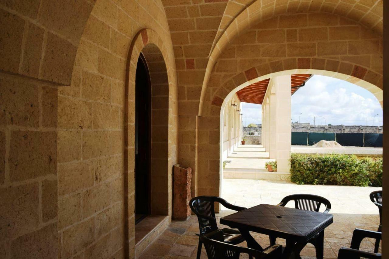 Masseria Pasturi 阿韦特拉纳 外观 照片